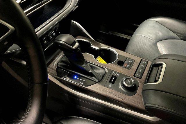 used 2021 Toyota Highlander car, priced at $35,975