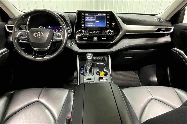 used 2021 Toyota Highlander car, priced at $42,975