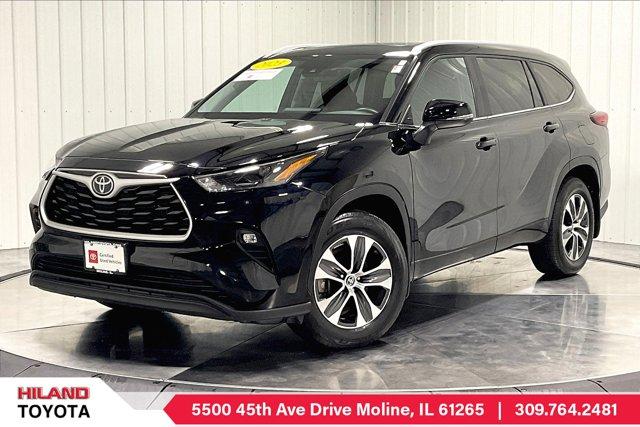 used 2023 Toyota Highlander car, priced at $40,975