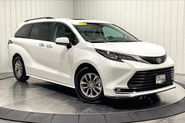 used 2024 Toyota Sienna car, priced at $45,975