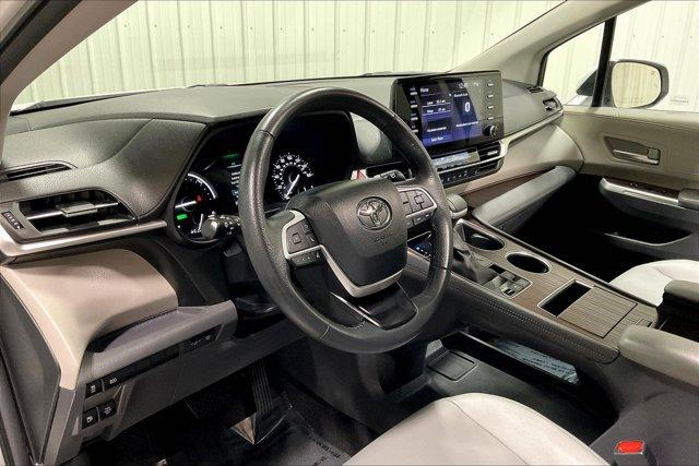 used 2024 Toyota Sienna car, priced at $45,975