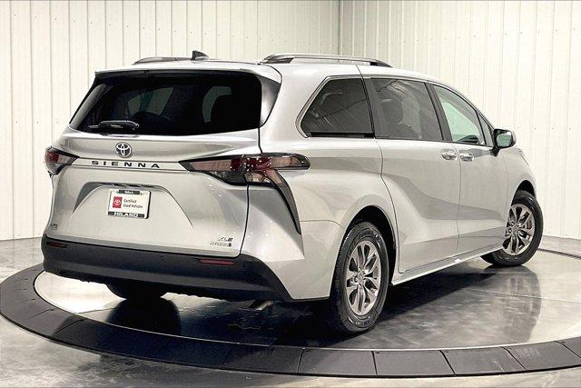 used 2023 Toyota Sienna car, priced at $52,975