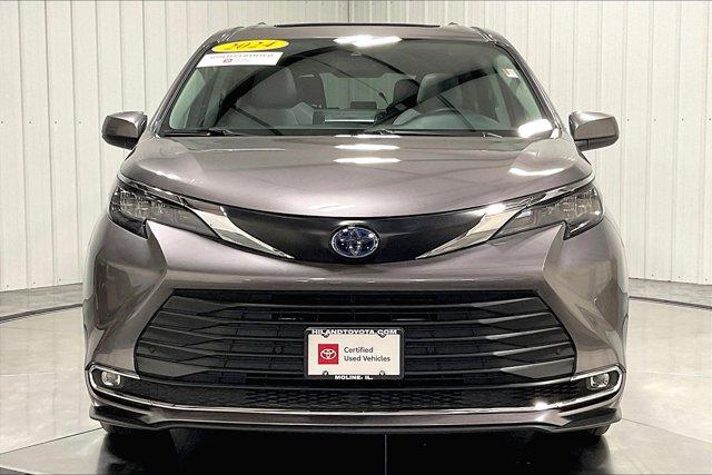 used 2024 Toyota Sienna car, priced at $49,975