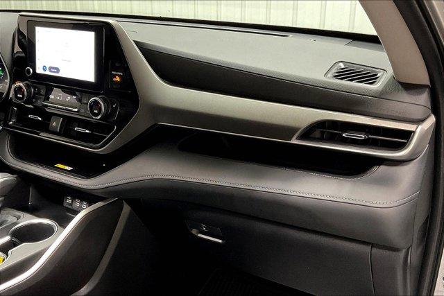 used 2023 Toyota Highlander car, priced at $43,975