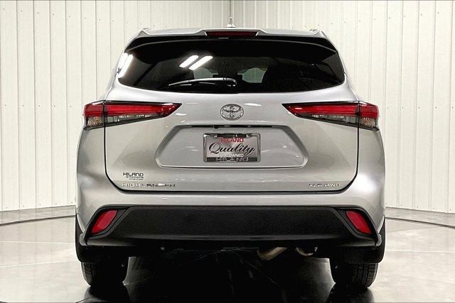 used 2021 Toyota Highlander car, priced at $31,975