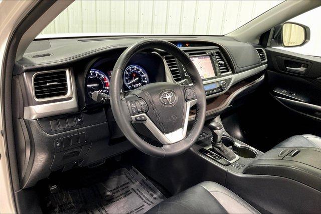 used 2014 Toyota Highlander car, priced at $18,975