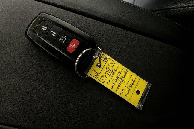 used 2022 Toyota Highlander car, priced at $44,975