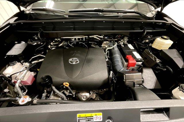 used 2022 Toyota Highlander car, priced at $44,975