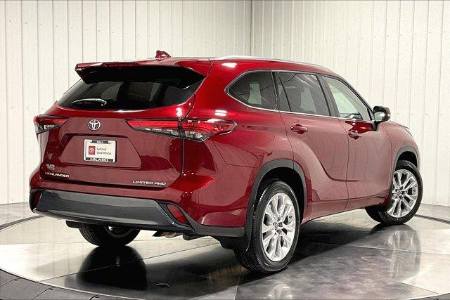 used 2020 Toyota Highlander car, priced at $38,975