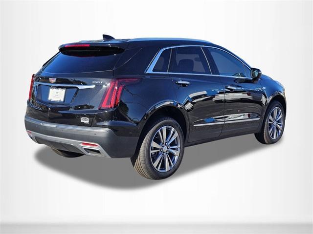 new 2025 Cadillac XT5 car, priced at $52,566