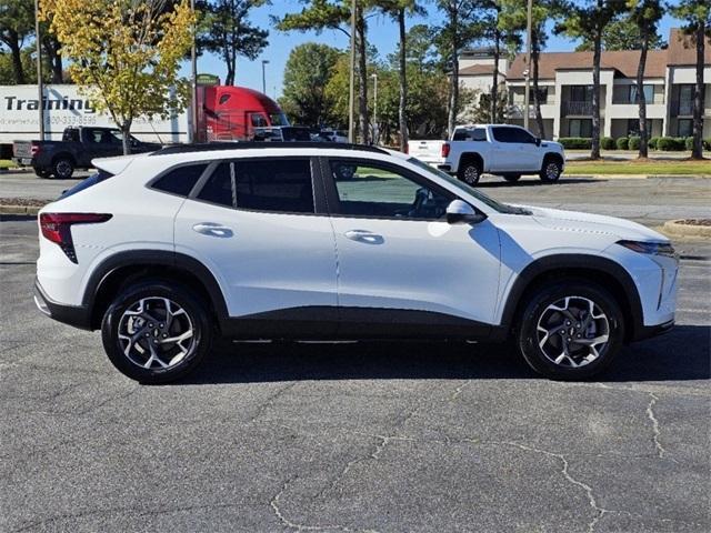 new 2025 Chevrolet Trax car, priced at $26,596