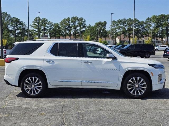 used 2023 Chevrolet Traverse car, priced at $39,900