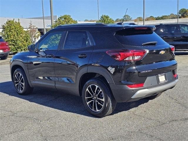 new 2025 Chevrolet TrailBlazer car, priced at $25,696