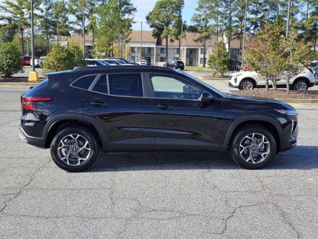 new 2025 Chevrolet Trax car, priced at $24,906