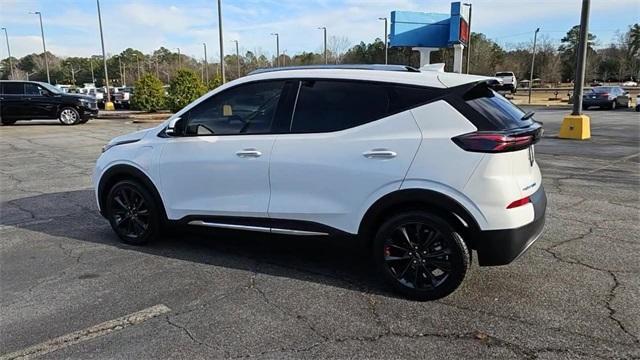 used 2022 Chevrolet Bolt EUV car, priced at $20,900