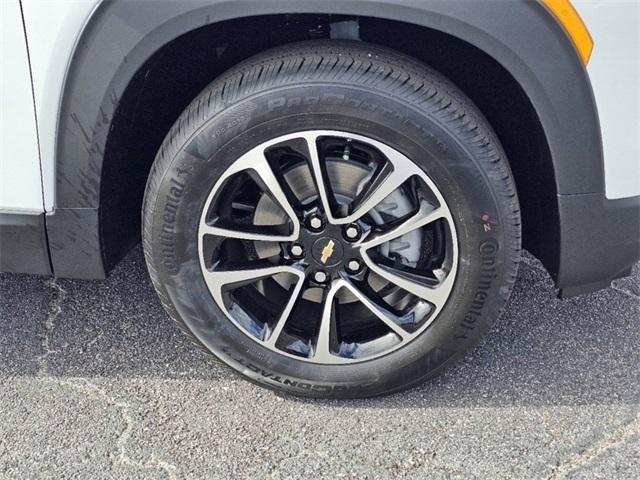 new 2025 Chevrolet TrailBlazer car, priced at $24,706