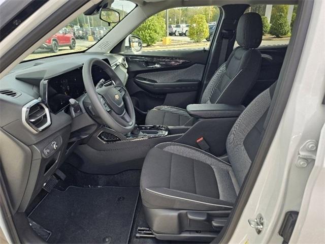 new 2025 Chevrolet TrailBlazer car, priced at $24,706