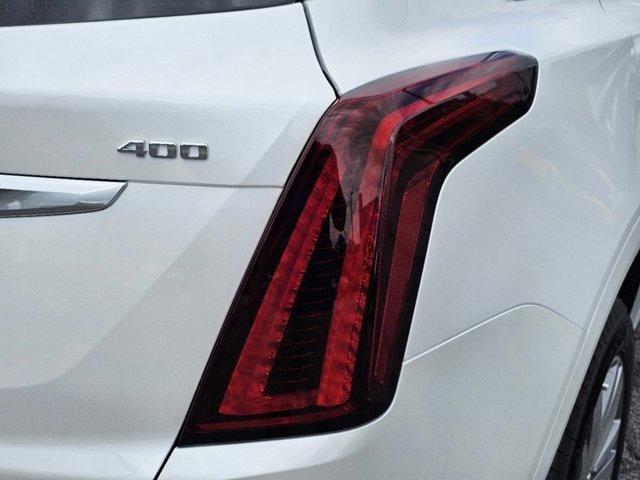 new 2025 Cadillac XT5 car