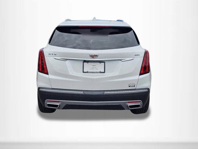 new 2025 Cadillac XT5 car