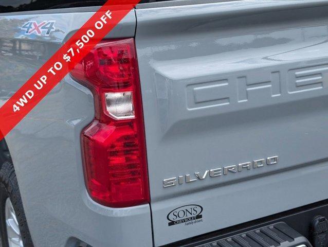 new 2024 Chevrolet Silverado 1500 car, priced at $38,921