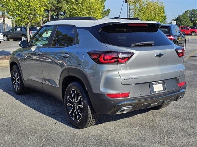 new 2025 Chevrolet TrailBlazer car, priced at $32,796