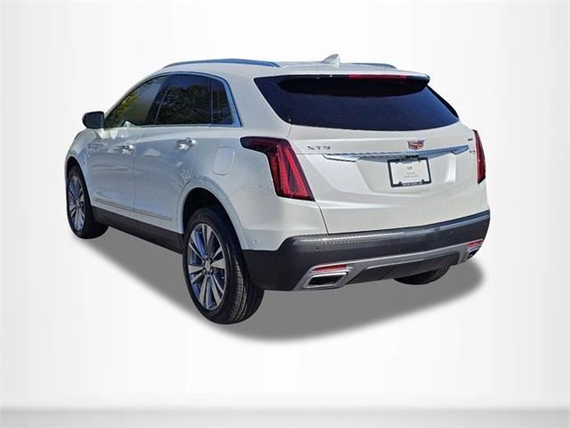 new 2025 Cadillac XT5 car