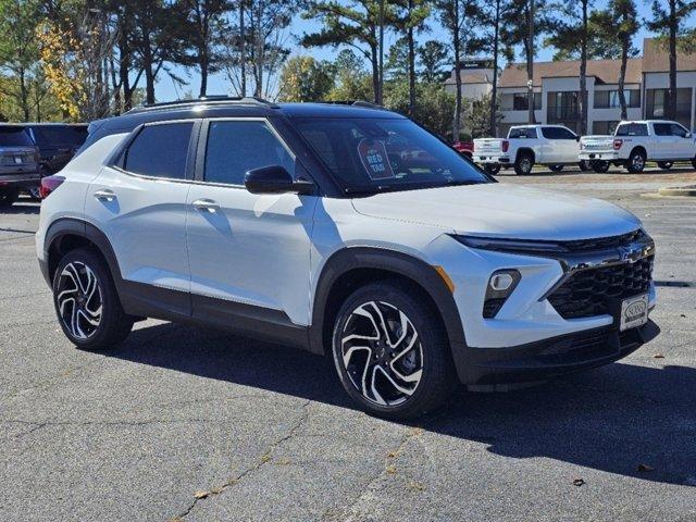 new 2025 Chevrolet TrailBlazer car, priced at $28,316