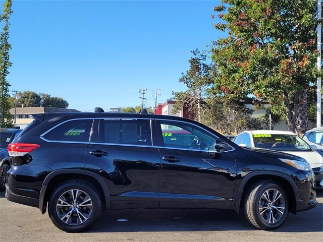 used 2018 Toyota Highlander car, priced at $21,475