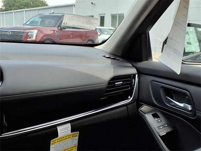 new 2025 Nissan Rogue car, priced at $37,108