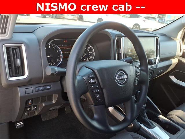 new 2025 Nissan Frontier car