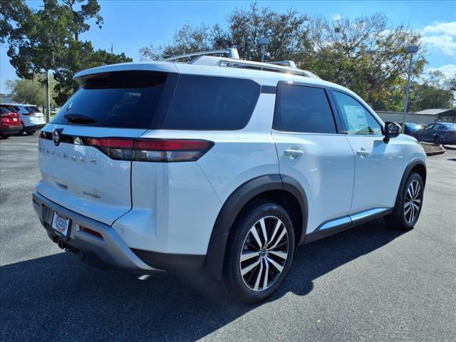 new 2025 Nissan Pathfinder car, priced at $52,990