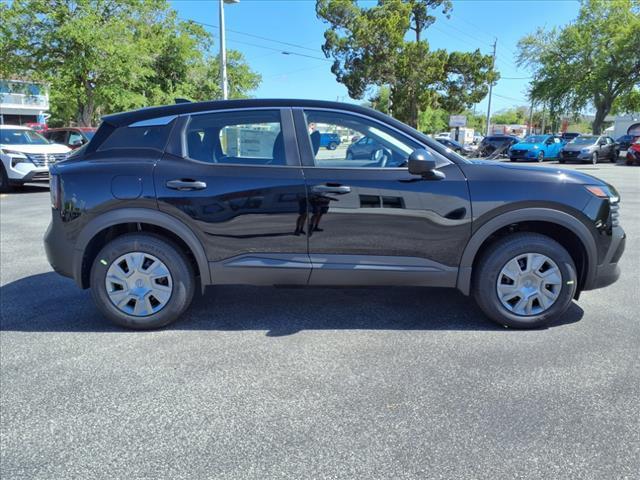 new 2025 Nissan Kicks car, priced at $23,911