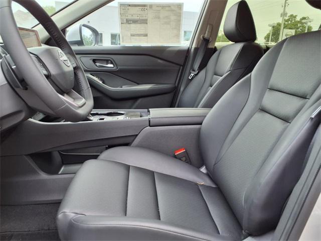 new 2025 Nissan Rogue car, priced at $32,559