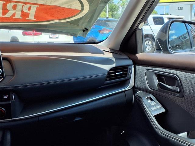 used 2021 Nissan Rogue car, priced at $18,918