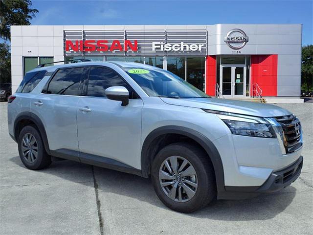 used 2025 Nissan Pathfinder car, priced at $37,760