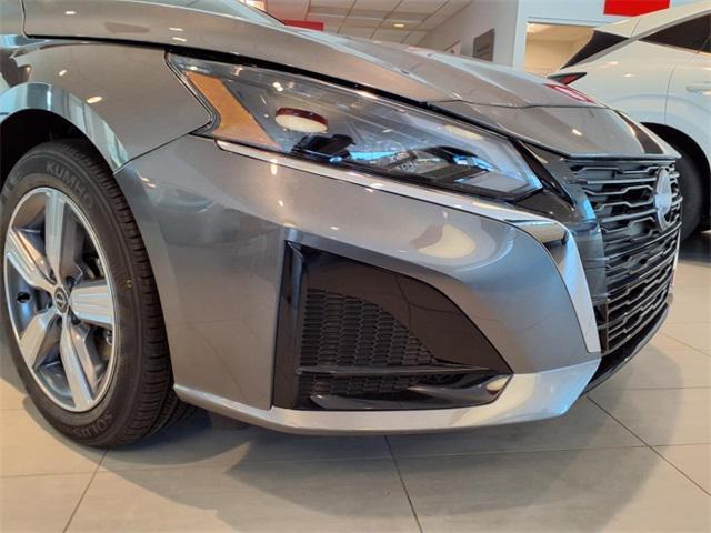 new 2025 Nissan Altima car, priced at $27,058