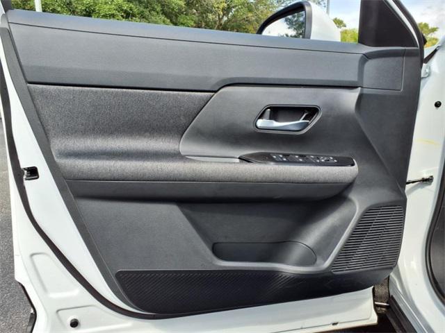 new 2025 Nissan Kicks car, priced at $25,805