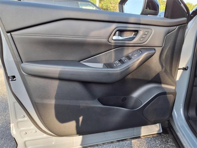 new 2025 Nissan Rogue car, priced at $37,513