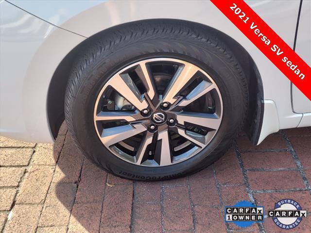 used 2021 Nissan Versa car