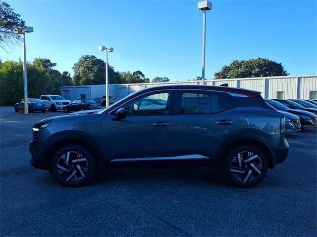 new 2025 Nissan Kicks car, priced at $24,715