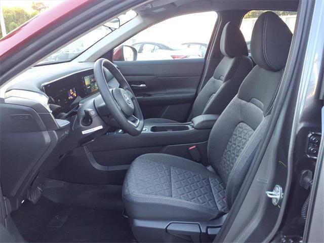 new 2025 Nissan Kicks car, priced at $24,715