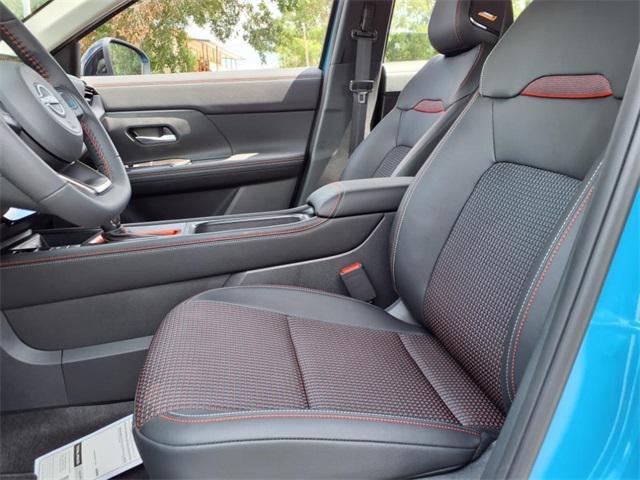new 2025 Nissan Kicks car, priced at $29,754