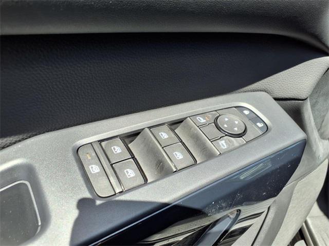 new 2025 Nissan Pathfinder car, priced at $41,300