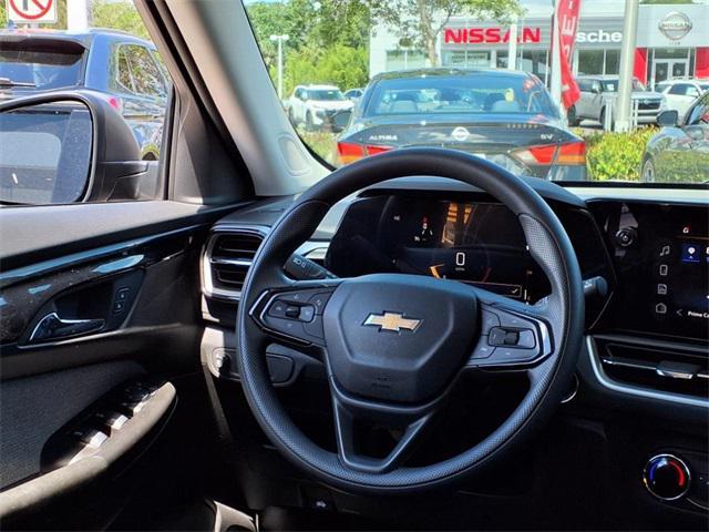used 2024 Chevrolet TrailBlazer car, priced at $24,424