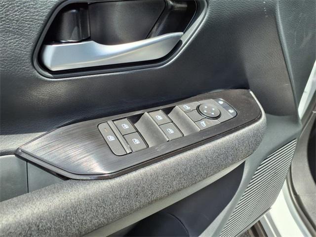 new 2025 Nissan Kicks car, priced at $28,153