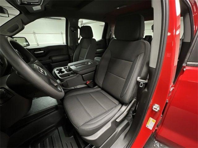 new 2025 GMC Sierra 1500 car, priced at $43,129