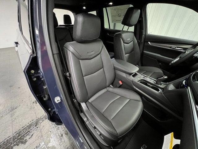new 2025 Cadillac XT6 car, priced at $52,034