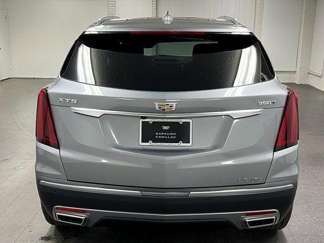 new 2025 Cadillac XT5 car, priced at $52,912