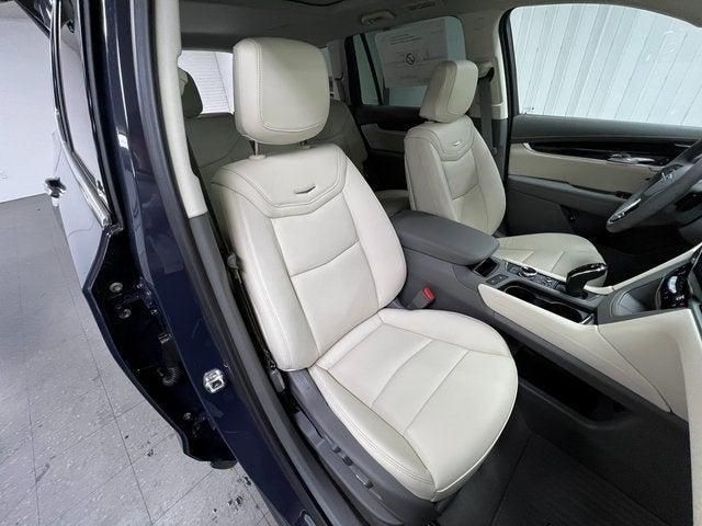 new 2025 Cadillac XT6 car, priced at $62,474