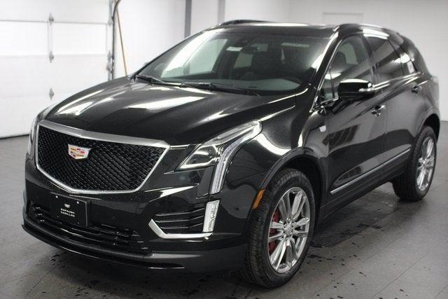 new 2025 Cadillac XT5 car, priced at $58,859